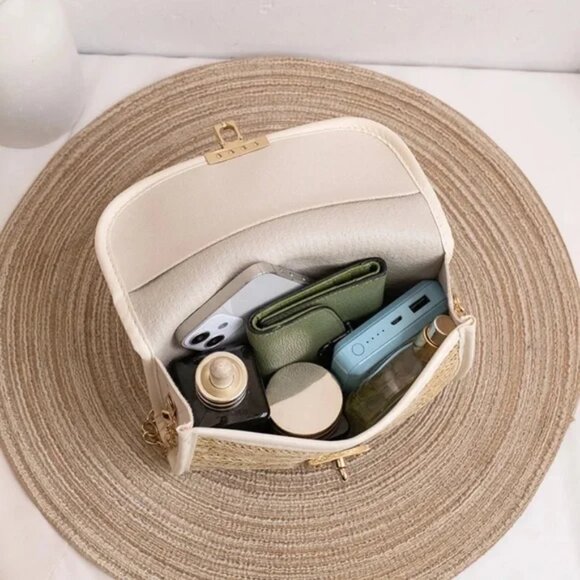 2/$30 Woven Small Crossbody Straw Bag Beige & Black Purse Clutch Gold Chain - Picture 5 of 9